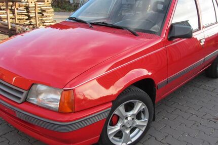 Opel Kadett 117.000 km 4.999 &euro; Langenberg 33449