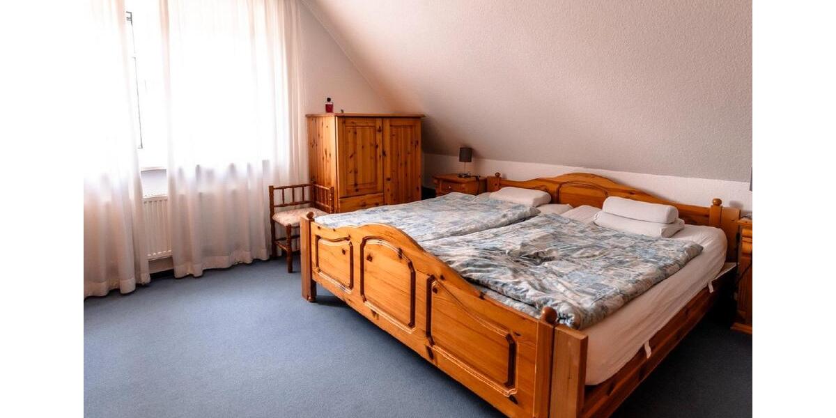 Einfamilienhaus Warstein - 6 Zimmer, 147 m&sup2;, 460.000&euro; | Angebot:27094942