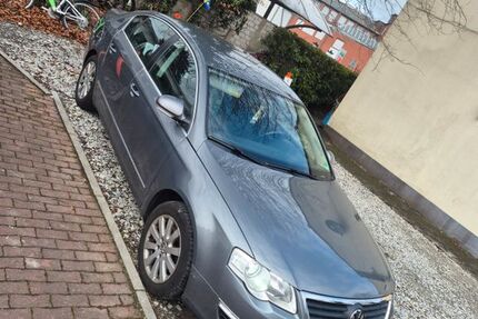 VW Passat 269.000 km 2.299 &euro; GUTERSLOH 33330