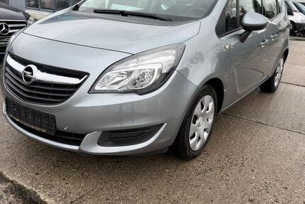 Opel Meriva 144.000 km 3.799 &euro; Paderborn 33100