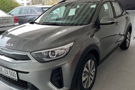 Kia Stonic 2.950 km 22.950 &euro; Büren 33142