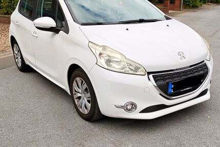 Peugeot 208 155.500 km 4.200 &euro; Gütersloh 33334