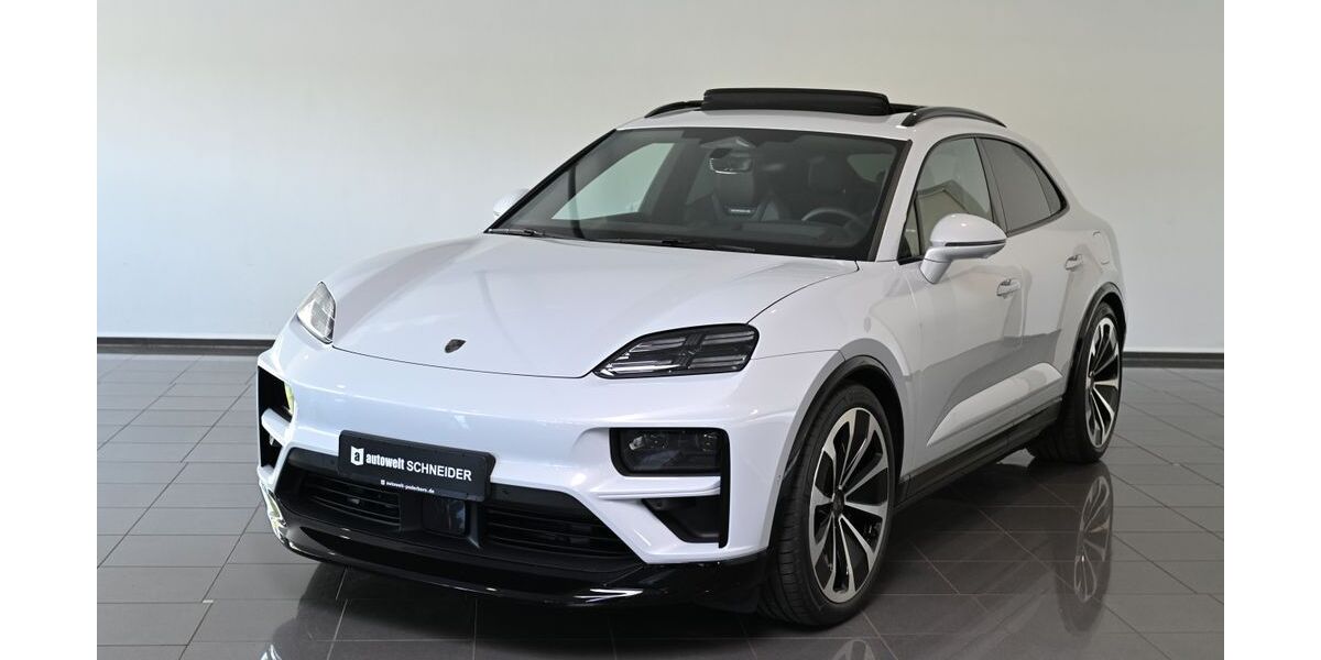 Porsche Macan 11.900 km 102.500 &euro; Paderborn 33100