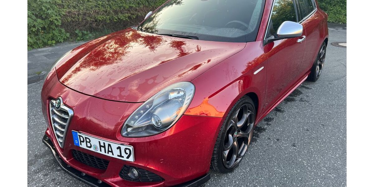 Alfa Romeo Giulietta 283.396 km 4.990 &euro; Paderborn 33100