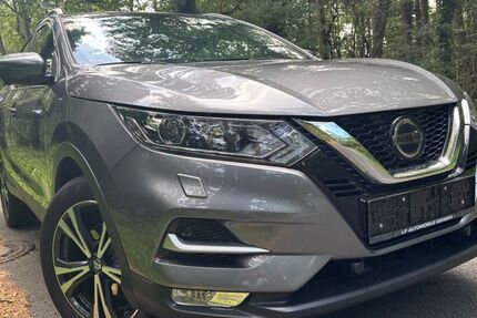 Nissan Qashqai 65.365 km 14.990 &euro; Paderborn 33104