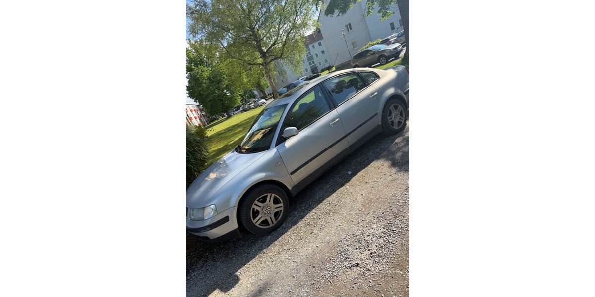 VW Passat 280.000 km 1.400 &euro; Gütersloh 33330