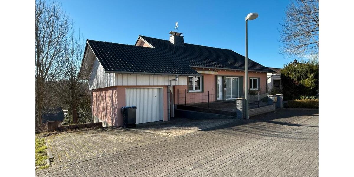 Einfamilienhaus Warstein - 5 Zimmer, 128 m&sup2;, 249.000&euro; | Angebot:25333914