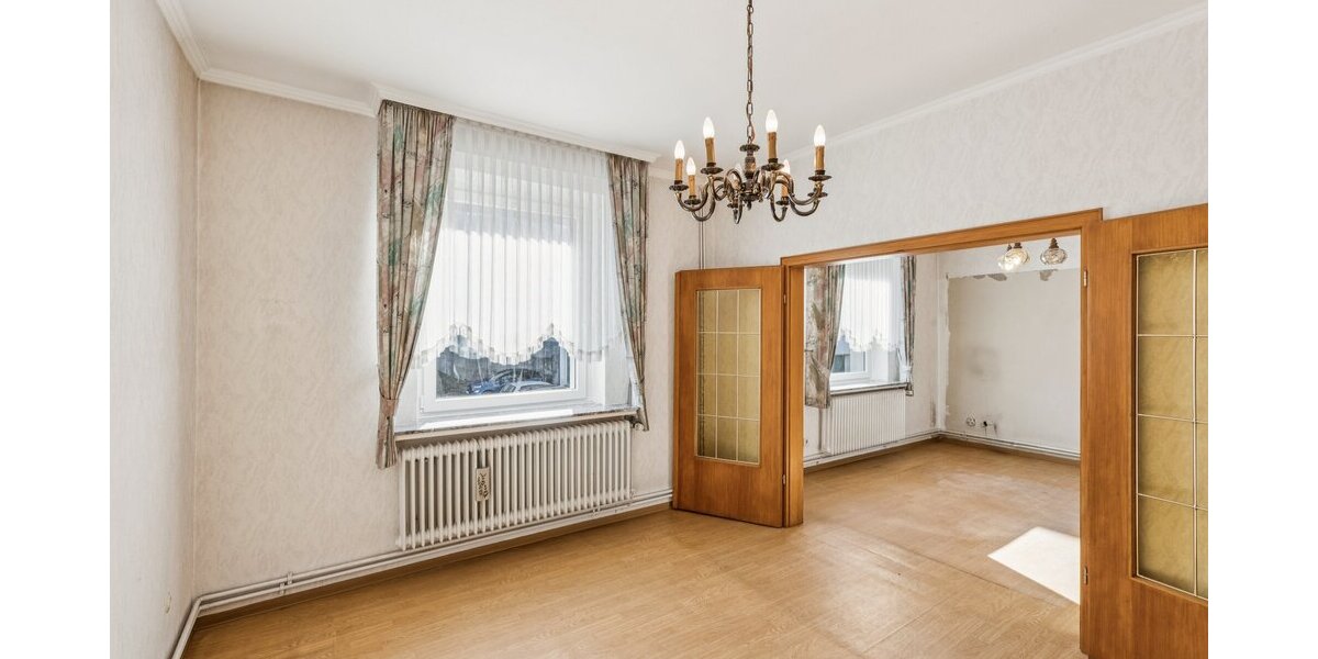 Zweifamilienhaus mit Potenzial – ideal für Mehrgenerationenwohnen oder Kapitalanlage - Einfamilienhaus Warstein | Angebot:25857972