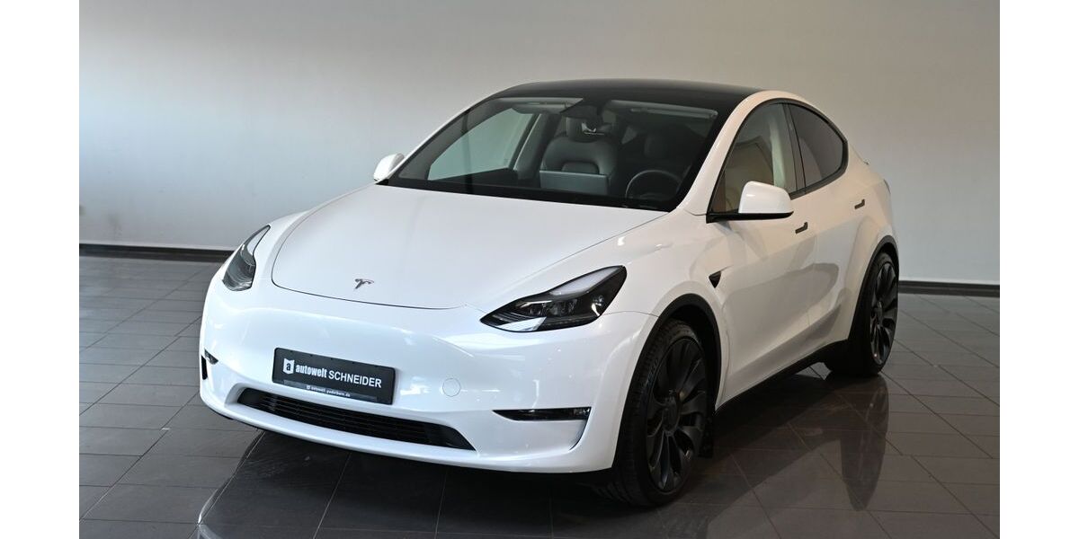 Tesla Model Y 19.500 km 41.450 &euro; Paderborn 33100
