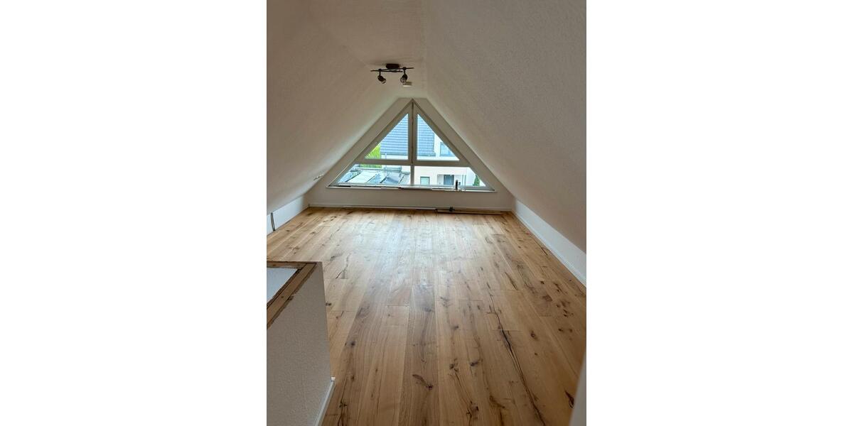 Maisonettenwohnung Salzkotten - 3.5 Zimmer, 80 m&sup2;, 1.055&euro; | Angebot:26580742