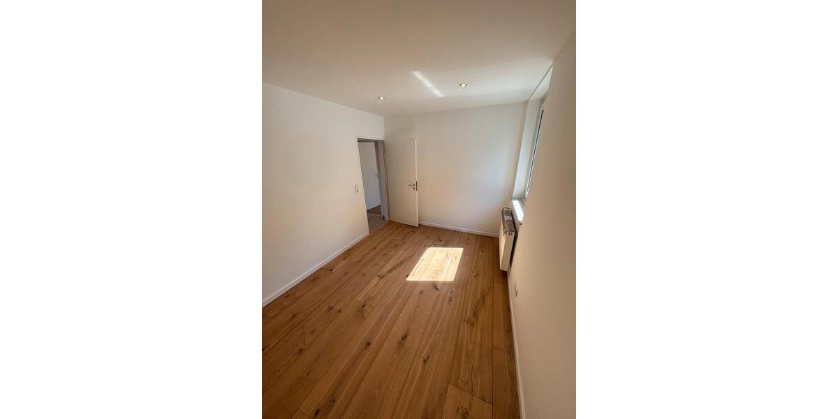 Etagenwohnung Lippstadt Overhagen - 3 Zimmer, 78 m&sup2;, 1.350&euro; | Angebot:26680723