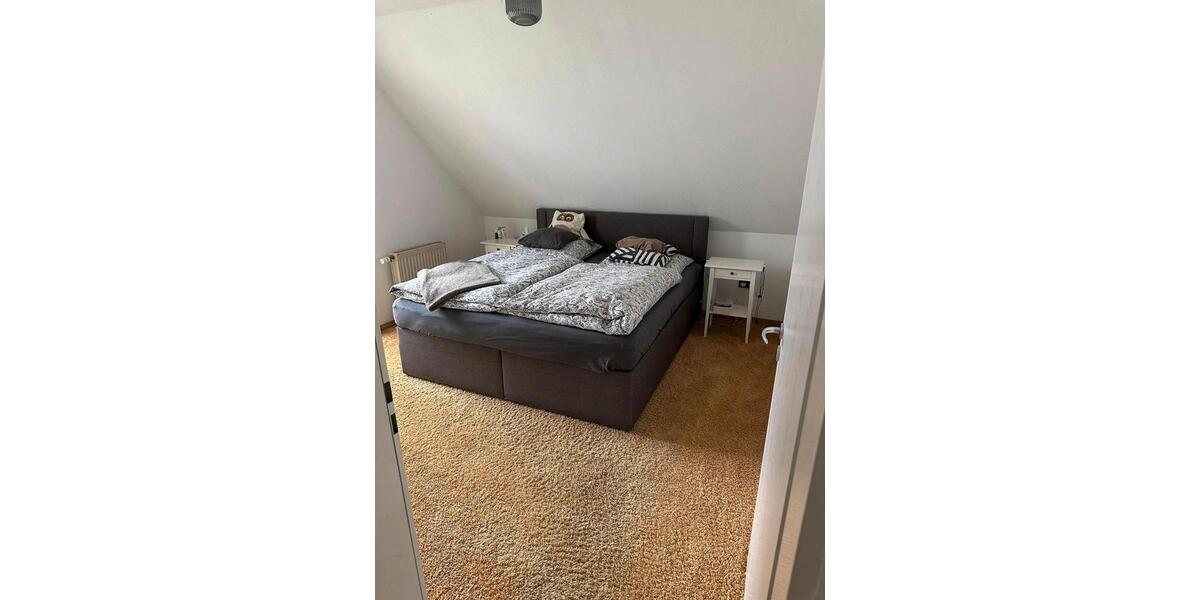 Dachgeschoßwohnung Herzebrock-Clarholz Clarholz - 4 Zimmer, 100 m&sup2;, 820&euro; | Angebot:26704297
