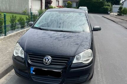 VW Polo 127.124 km 2.750 &euro; Erwitte 59597