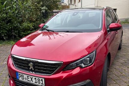 Peugeot 308 198.000 km 6.950 &euro; Büren 33142