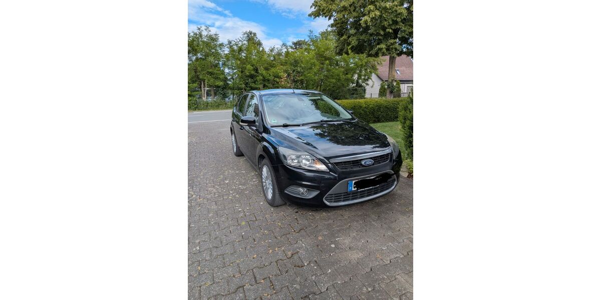 Ford Focus 191.000 km 1.199 &euro; Hövelhof 33161