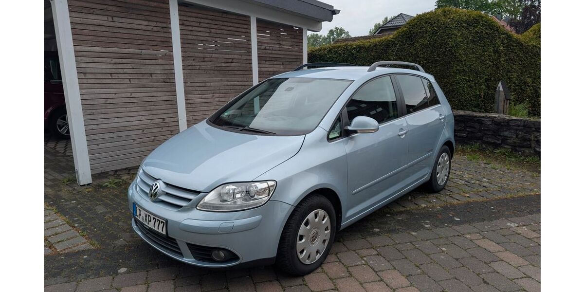 VW Golf Plus 158.000 km 2.700 &euro; Lippstadt 59556