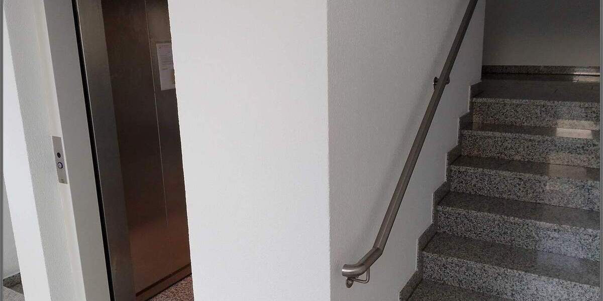 Etagenwohnung Bad Sassendorf - 3 Zimmer, 92 m&sup2;, 1.095&euro; | Angebot:25777035