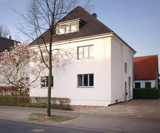 Einfamilienhaus Gütersloh - 9 Zimmer, 170 m&sup2;, 599.000&euro; | Angebot:22560802