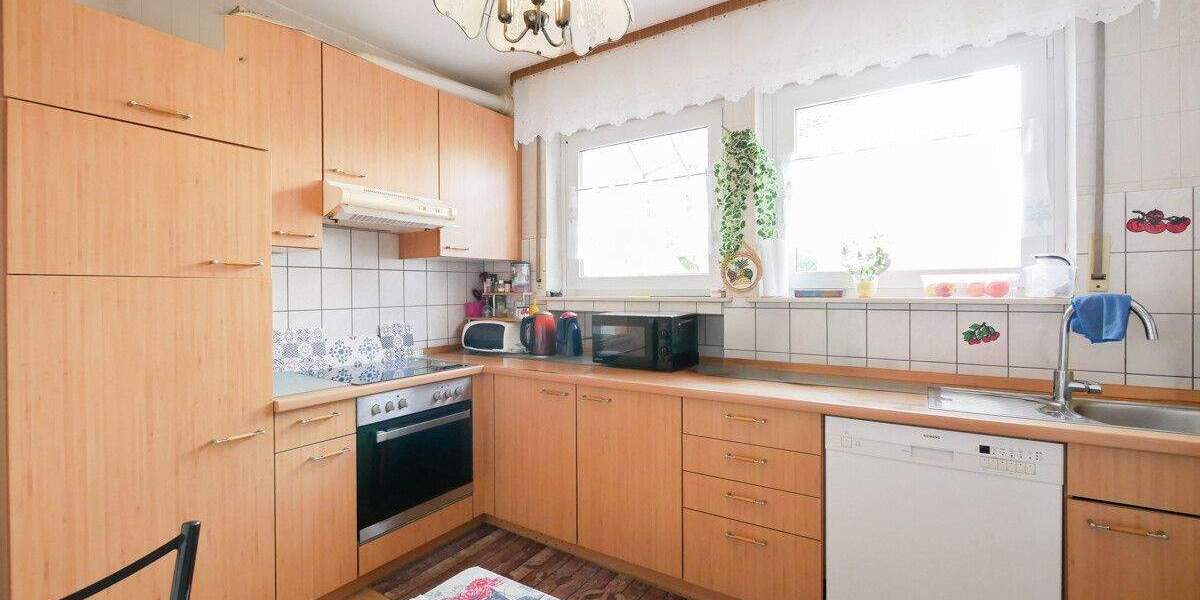 Reihenmittelhaus Paderborn Kernstadt - 6 Zimmer, 154 m&sup2;, 449.000&euro; | Angebot:25704135