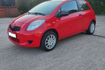 Toyota Yaris 97.250 km 2.899 &euro; Soest 59494