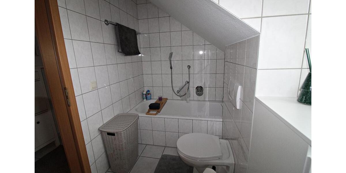Dachgeschoßwohnung Paderborn Elsen - 2 Zimmer, 54 m&sup2;, 157.000&euro; | Angebot:26440203