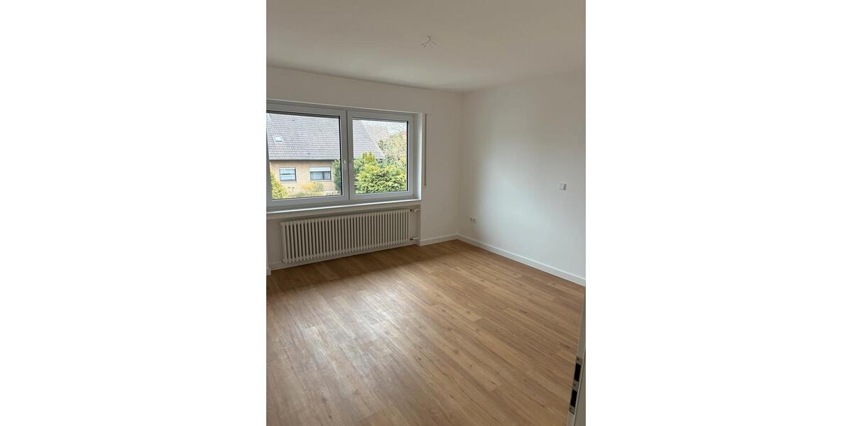 Etagenwohnung Salzkotten - 5 Zimmer, 107 m&sup2;, 1.220&euro; | Angebot:26022970