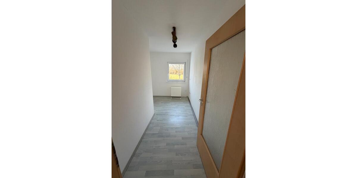 Etagenwohnung Erwitte - 4 Zimmer, 93 m&sup2;, 920&euro; | Angebot:25976768