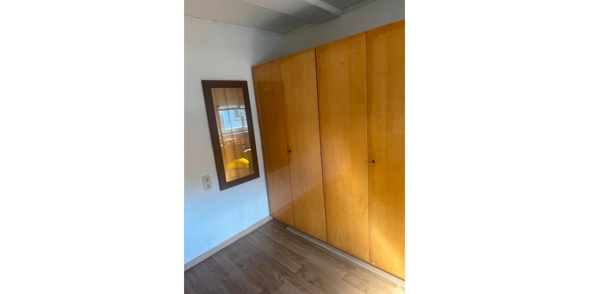 Einfamilienhaus Büren - 7 Zimmer, 280 m&sup2;, 33.000&euro; | Angebot:26267429
