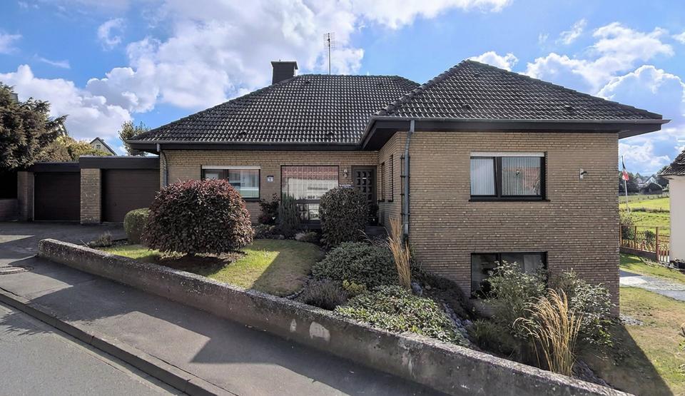 Bungalow Anröchte - 6 Zimmer, 195 m&sup2;, 398.000&euro; | Angebot:23177595