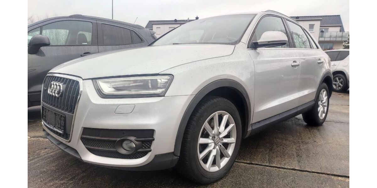 Audi Q3 77.600 km 15.290 &euro; Paderborn 33100