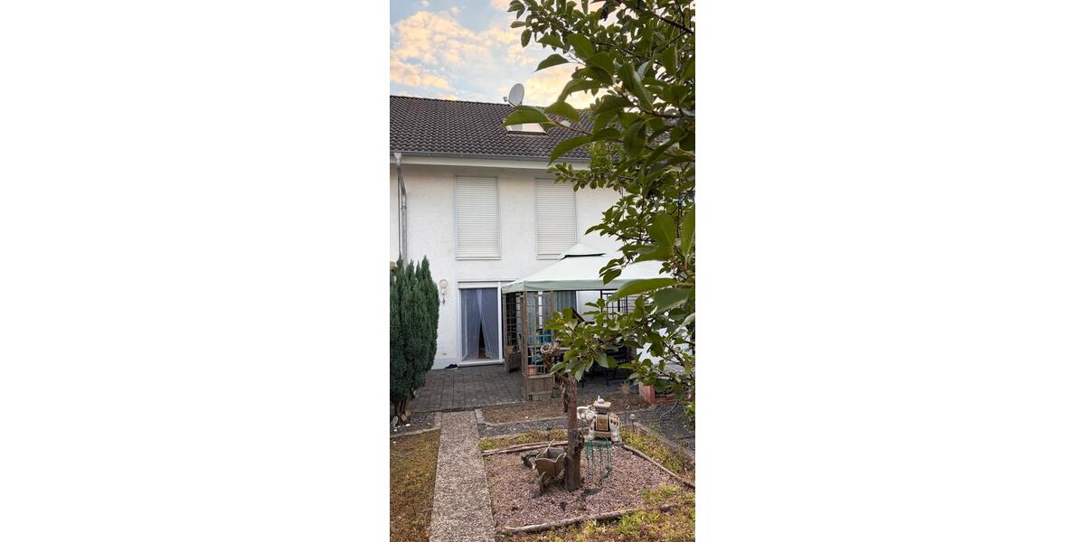 Reihenhaus Lippstadt Overhagen - 5 Zimmer, 120 m&sup2;, 319.000&euro; | Angebot:26803547