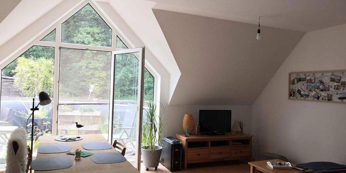 Etagenwohnung Warstein Suttrop - 3 Zimmer, 91 m&sup2;, 660&euro; | Angebot:25745254