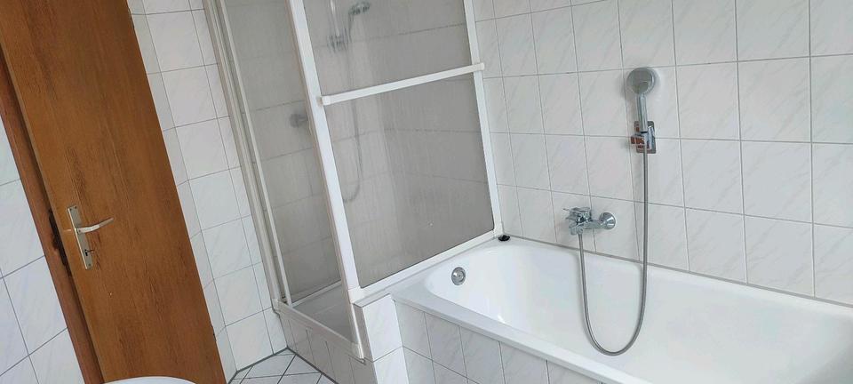 Dachgeschoßwohnung Wadersloh - 3 Zimmer, 70 m&sup2;, 530&euro; | Angebot:25853050