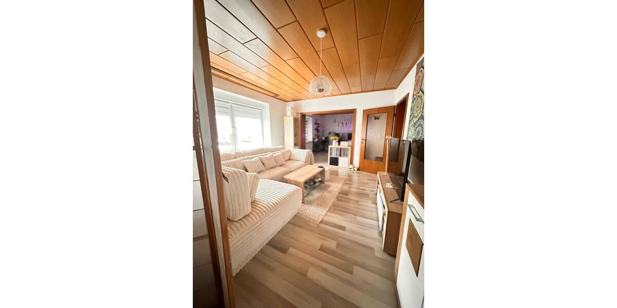 Erdgeschoßwohnung Paderborn - 3 Zimmer, 92 m&sup2;, 1.100&euro; | Angebot:24755845