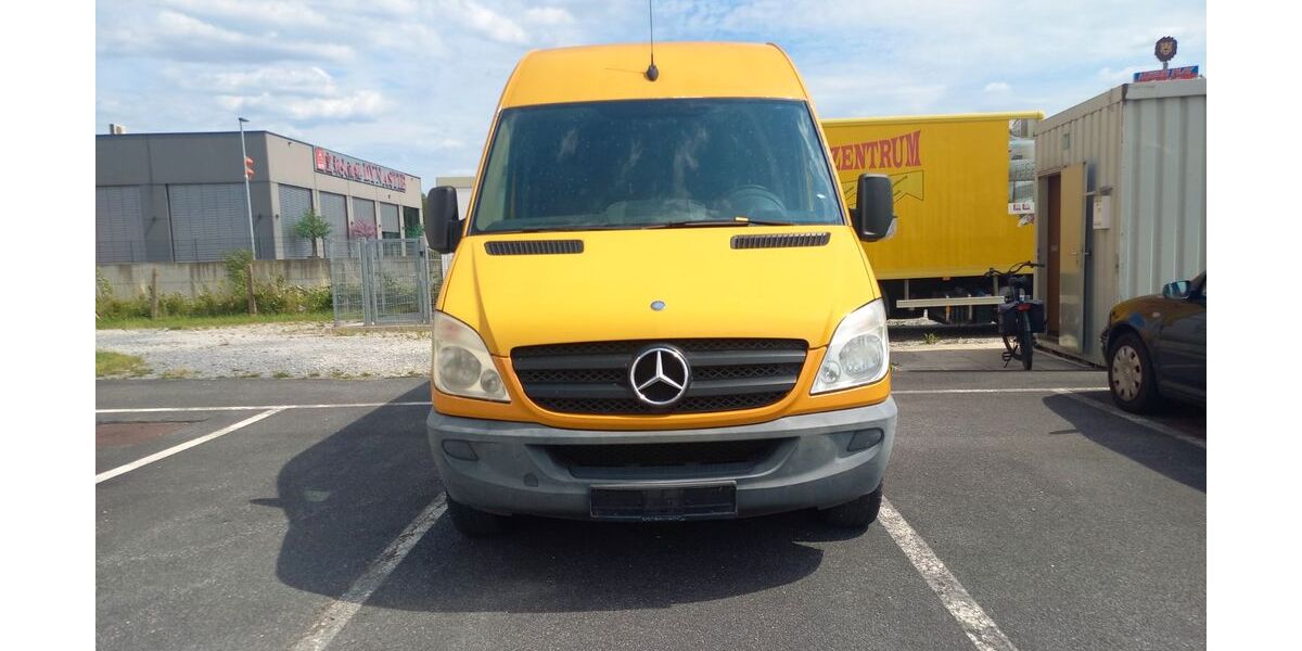 Mercedes-Benz Sprinter 292.000 km 6.999 &euro; Paderborn 33106