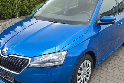 Skoda Fabia 58.600 km 12.460 &euro; Bad-Sassendorf 59505