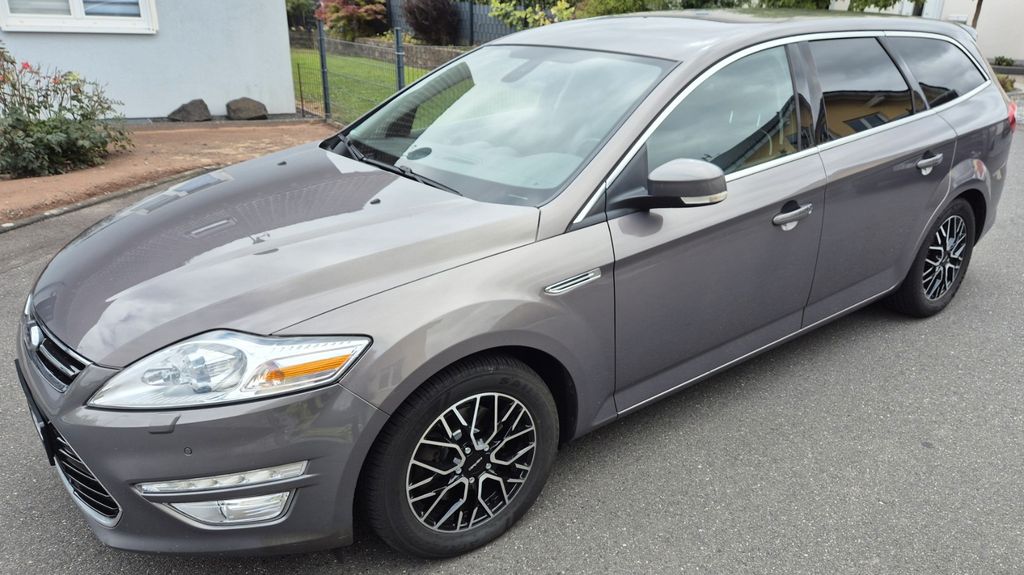 Ford Mondeo 209.341 km 4.500 &euro; Paderborn 33106