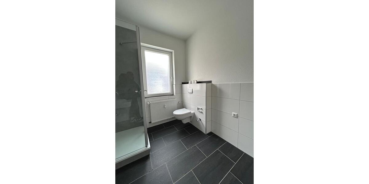 Etagenwohnung Büren - 2 Zimmer, 84 m&sup2;, 600&euro; | Angebot:25866536
