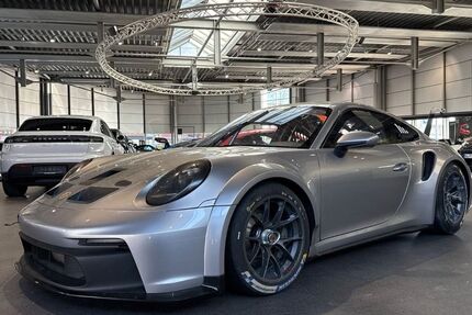 Porsche 992 17.881 km 219.992 &euro; Paderborn 33100