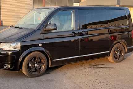 VW T5 Multivan 161.300 km 22.250 &euro; Hövelhof 33161