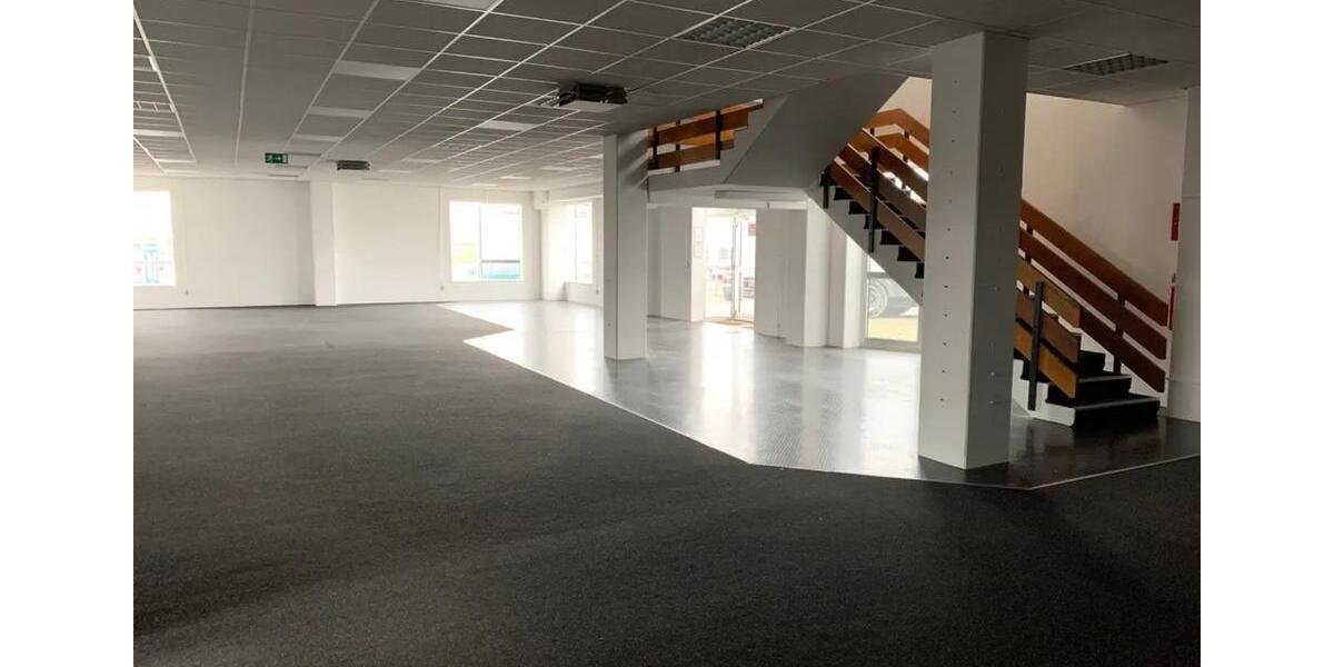 Gewerbeobjekt Paderborn Elsen - 6&euro; | Angebot:21817842