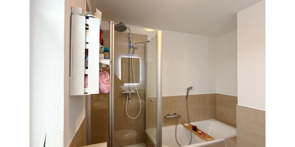 Etagenwohnung Paderborn - 3 Zimmer, 100 m&sup2;, 990&euro; | Angebot:25920224