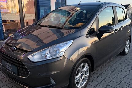 Ford B-Max 98.000 km 7.499 &euro; Paderborn 33104