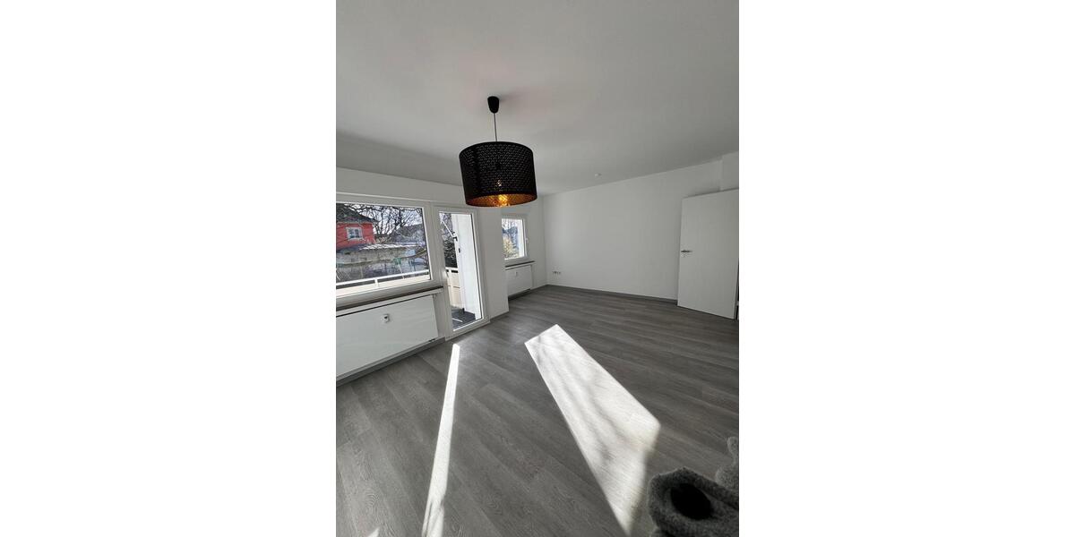 Etagenwohnung Lippstadt Overhagen - 3 Zimmer, 64 m&sup2;, 910&euro; | Angebot:25976728