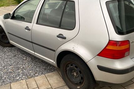 VW Golf 250.000 km 990 &euro; Bad Sassendorf 59505
