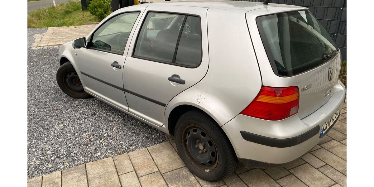 VW Golf 250.000 km 990 &euro; Bad Sassendorf 59505