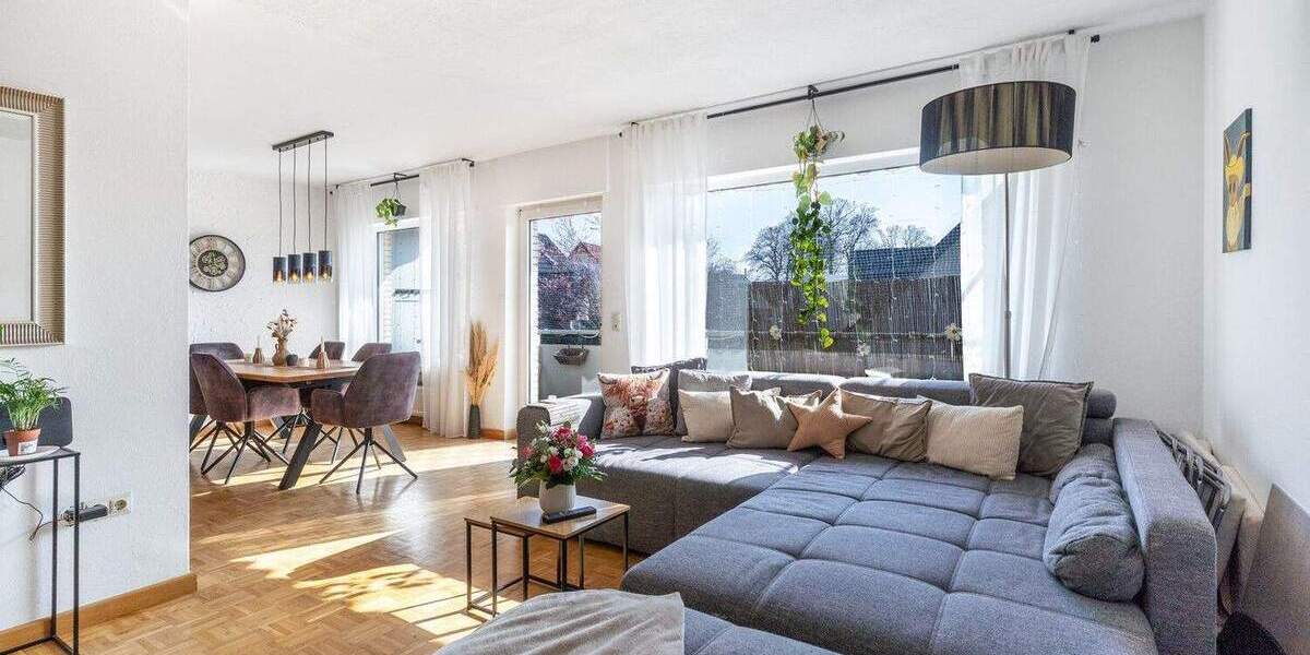 Etagenwohnung Gütersloh Innenstadt - 3 Zimmer, 87 m&sup2;, 179.000&euro; | Angebot:25679058