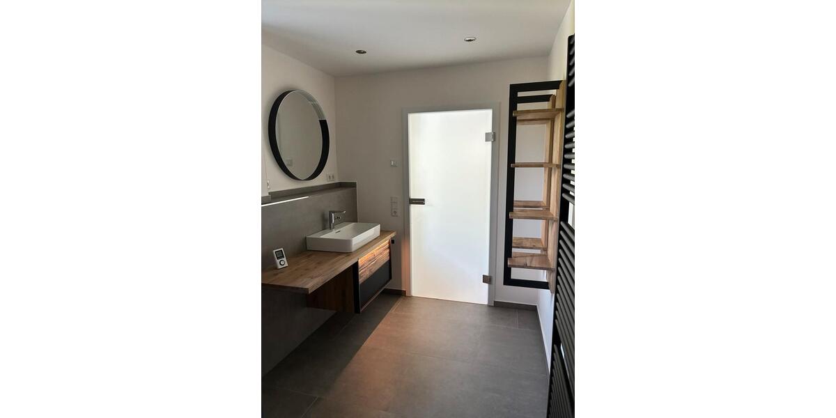 Etagenwohnung Lippstadt Bad Waldliesborn - 3 Zimmer, 120 m&sup2;, 1.200&euro; | Angebot:26669622