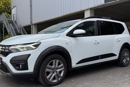 Dacia Jogger 135.500 km 8.490 &euro; Paderborn 33102
