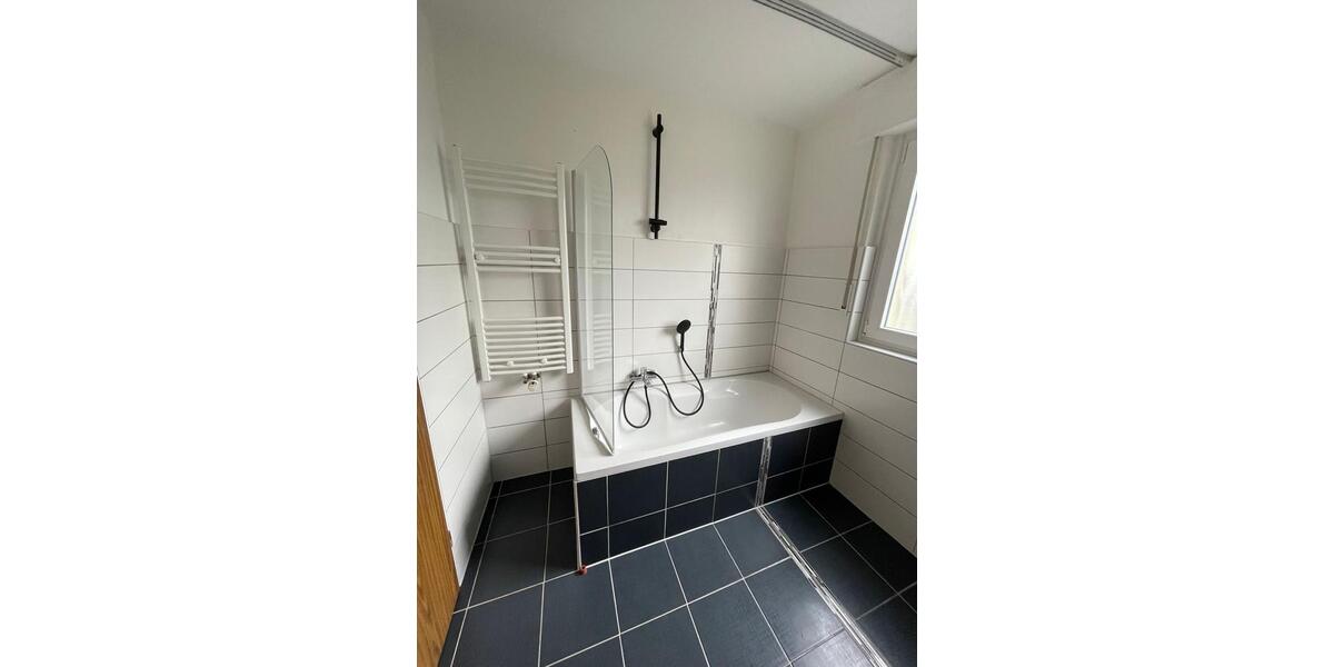 Maisonettenwohnung Warstein - 4 Zimmer, 109 m&sup2;, 820&euro; | Angebot:26023866